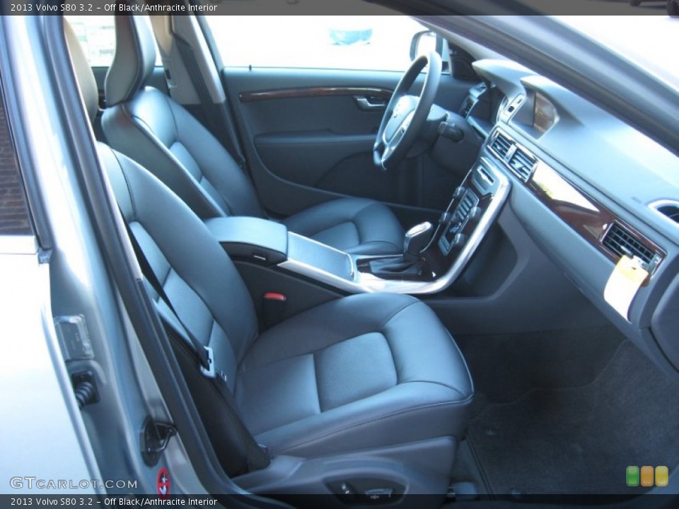 Off Black/Anthracite Interior Photo for the 2013 Volvo S80 3.2 #74897589