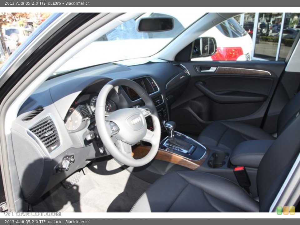 Black Interior Prime Interior for the 2013 Audi Q5 2.0 TFSI quattro #74918271