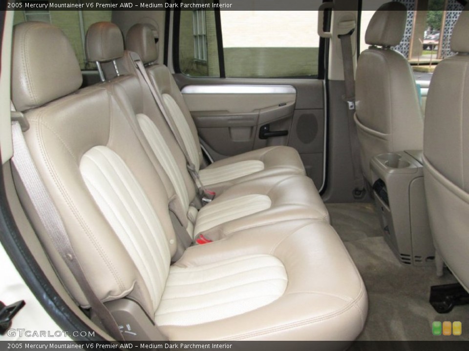 Medium Dark Parchment Interior Rear Seat for the 2005 Mercury Mountaineer V6 Premier AWD #74923226