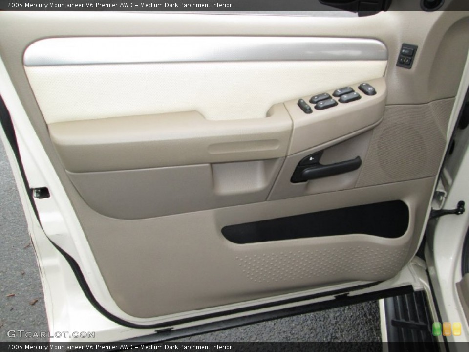 Medium Dark Parchment Interior Door Panel for the 2005 Mercury Mountaineer V6 Premier AWD #74923344