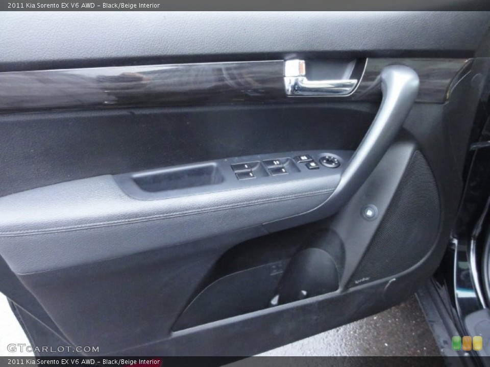 Black/Beige Interior Door Panel for the 2011 Kia Sorento EX V6 AWD #74943394