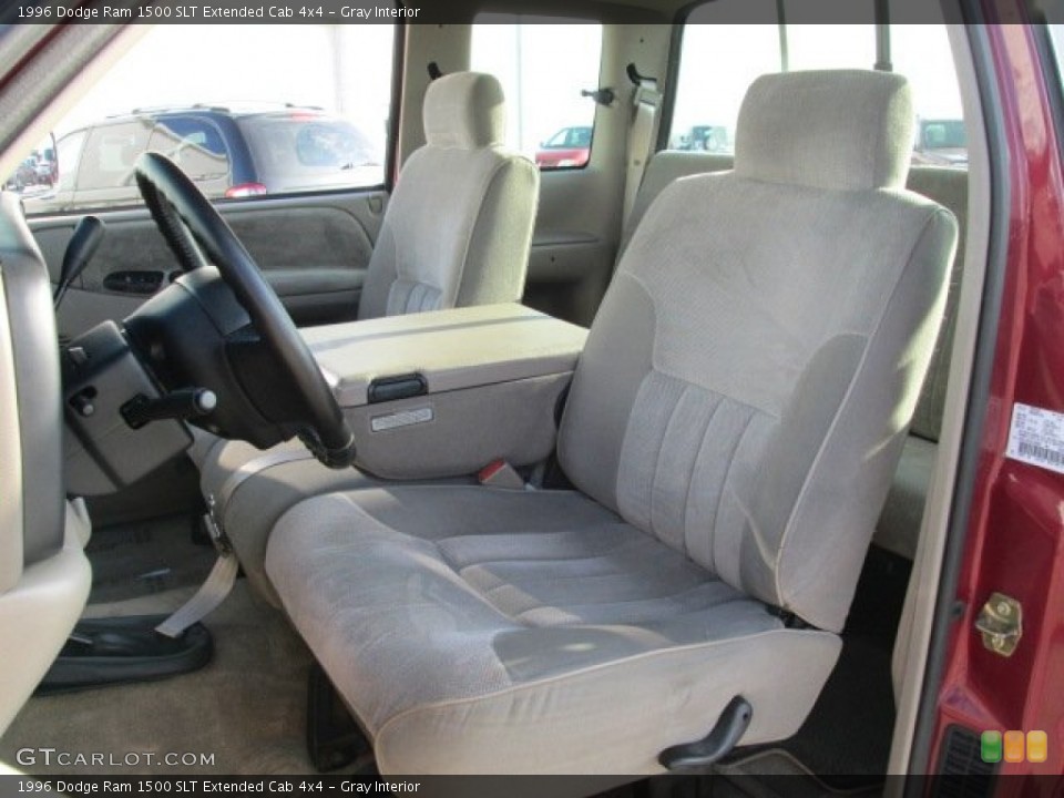 Gray Interior Photo for the 1996 Dodge Ram 1500 SLT Extended Cab 4x4 #74945074