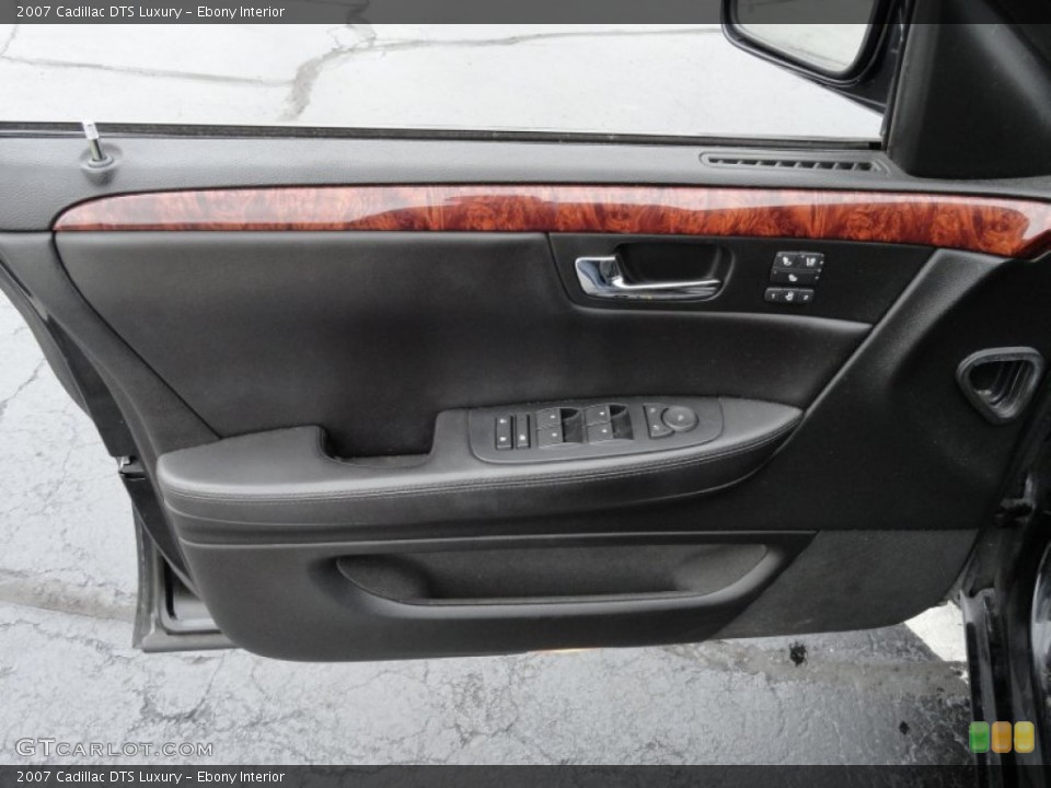 Ebony Interior Door Panel for the 2007 Cadillac DTS Luxury #74946655