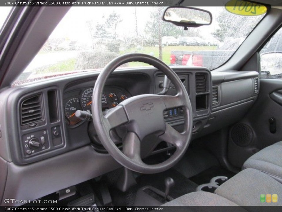 Dark Charcoal Interior Dashboard for the 2007 Chevrolet Silverado 1500 Classic Work Truck Regular Cab 4x4 #74952538
