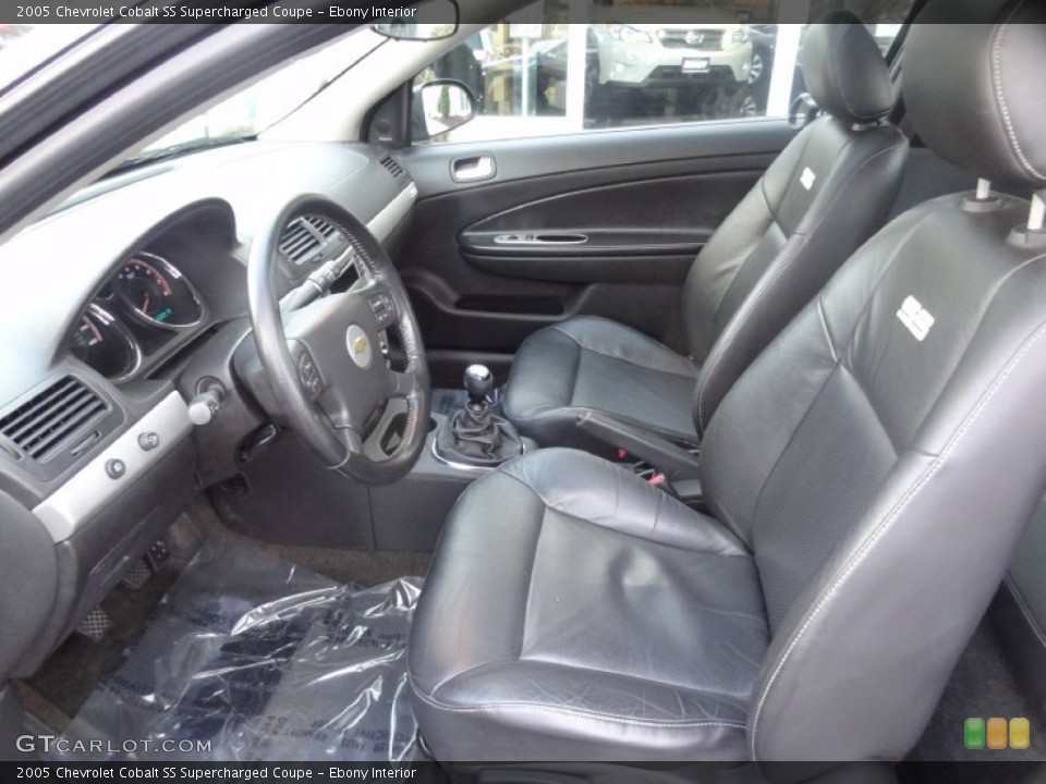 Ebony Interior Photo for the 2005 Chevrolet Cobalt SS Supercharged Coupe #74956263