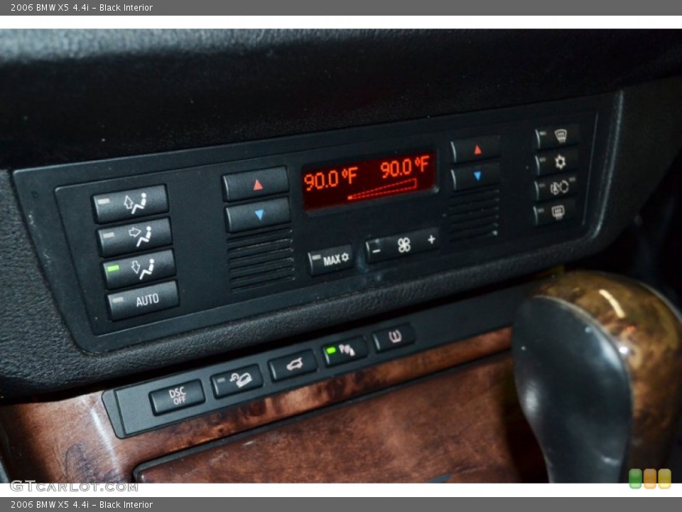 Black Interior Controls for the 2006 BMW X5 4.4i #74965219