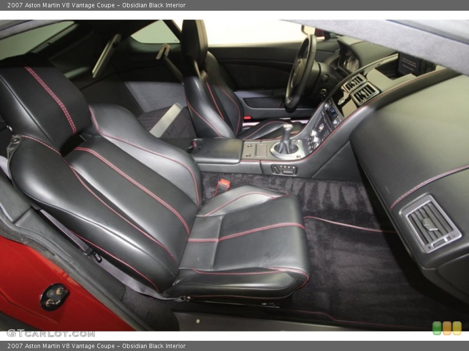 Obsidian Black Interior Photo for the 2007 Aston Martin V8 Vantage Coupe #74970649