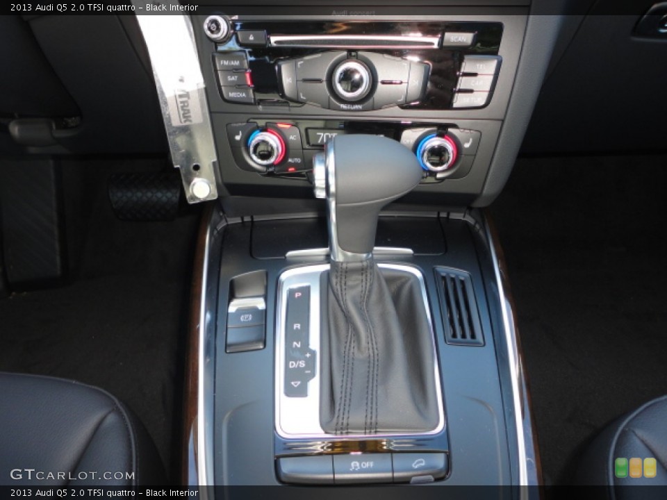 Black Interior Transmission for the 2013 Audi Q5 2.0 TFSI quattro #74981268