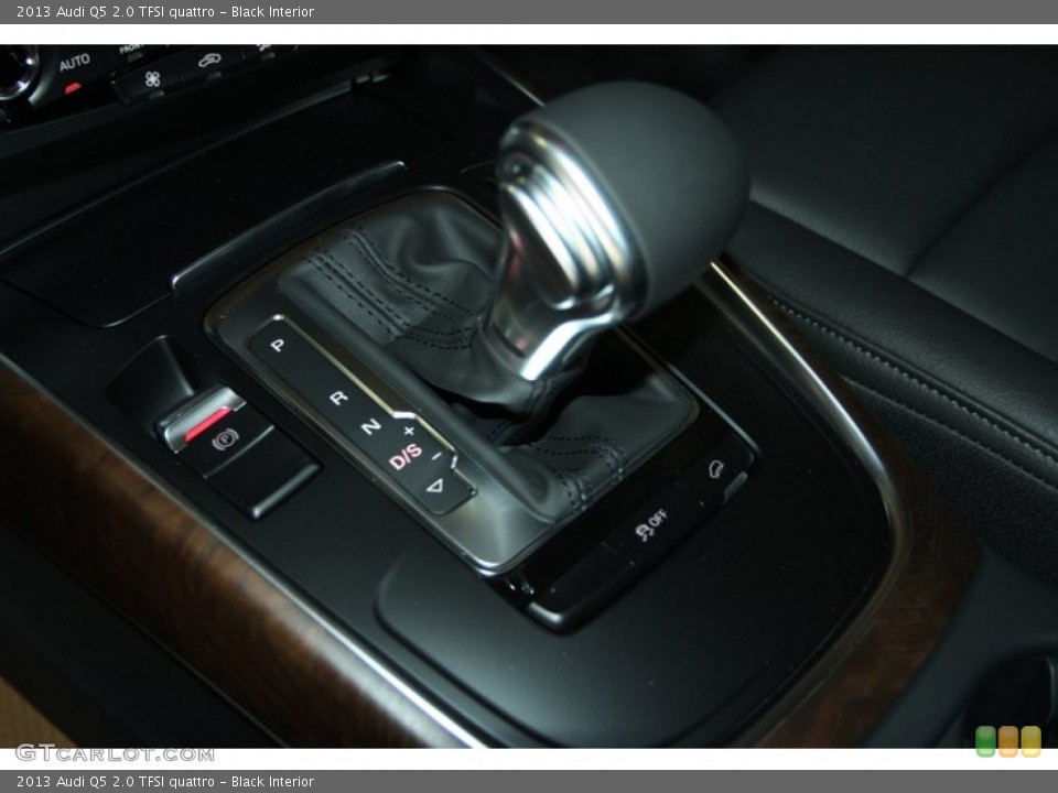 Black Interior Transmission for the 2013 Audi Q5 2.0 TFSI quattro #74996051