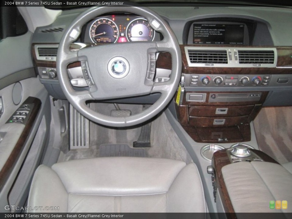 Basalt Grey/Flannel Grey Interior Dashboard for the 2004 BMW 7 Series 745Li Sedan #74999252