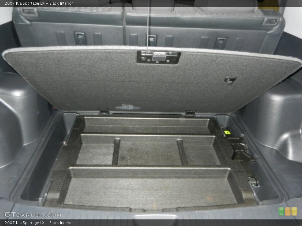 Black Interior Trunk for the 2007 Kia Sportage LX #74999402