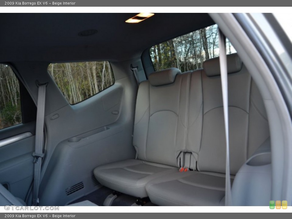 Beige Interior Rear Seat for the 2009 Kia Borrego EX V6 #75008138