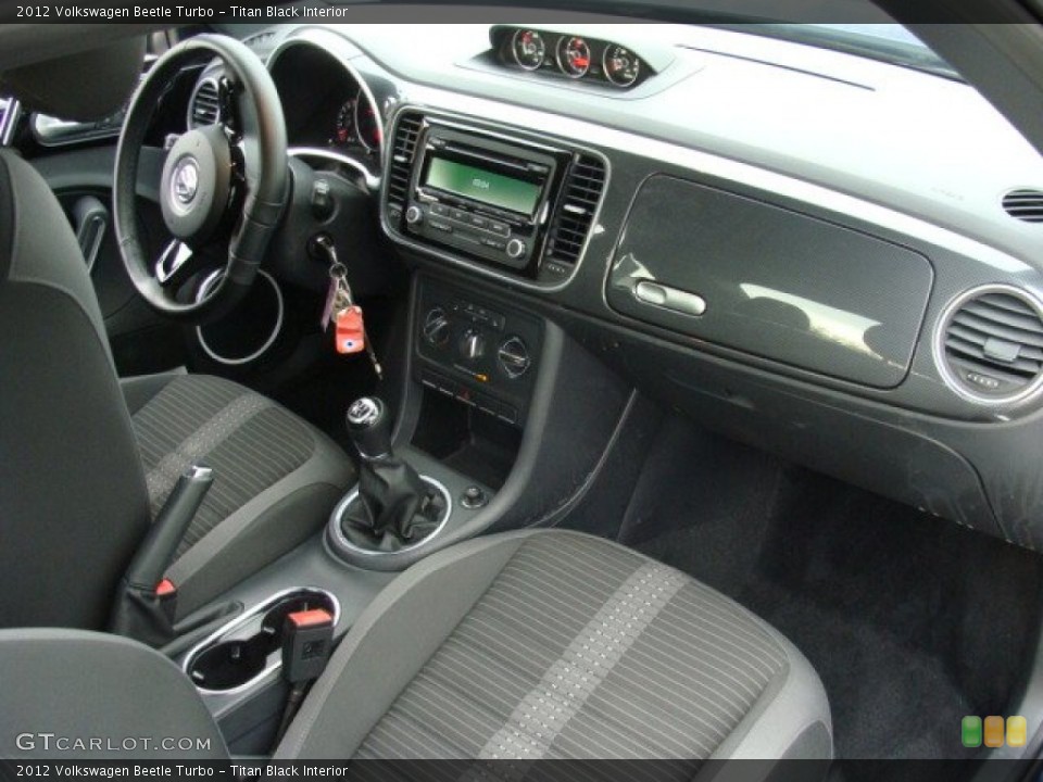 Titan Black Interior Photo for the 2012 Volkswagen Beetle Turbo #75023835