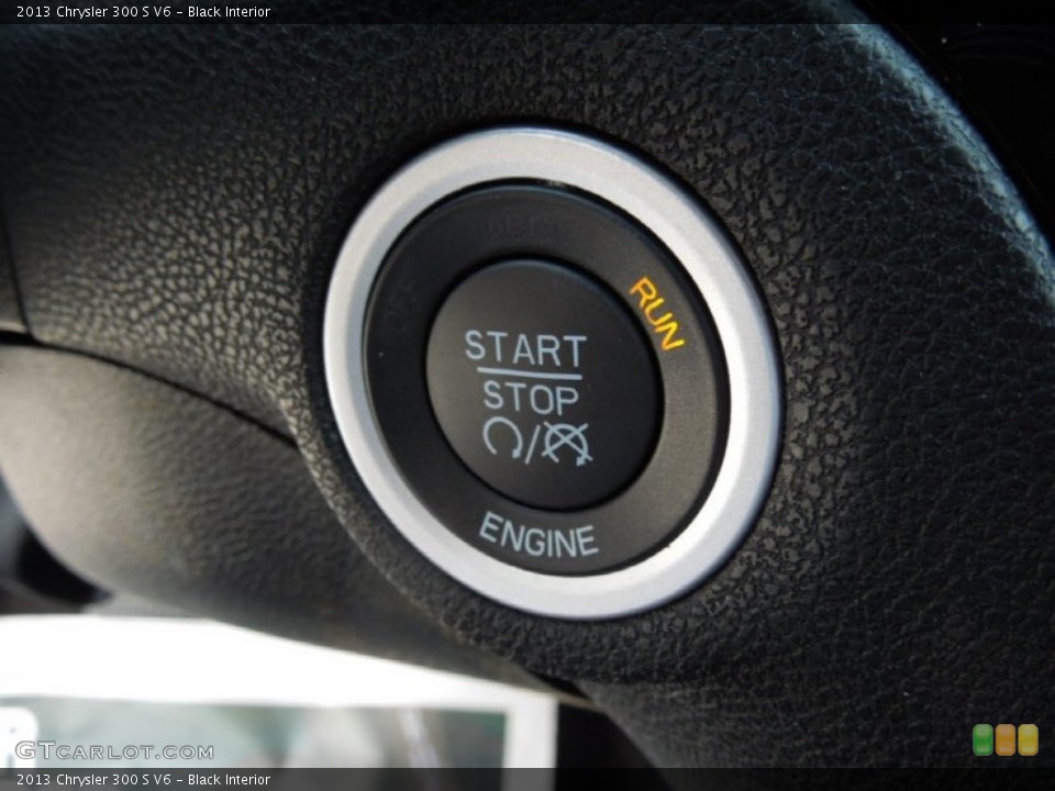Black Interior Controls for the 2013 Chrysler 300 S V6 #75025083