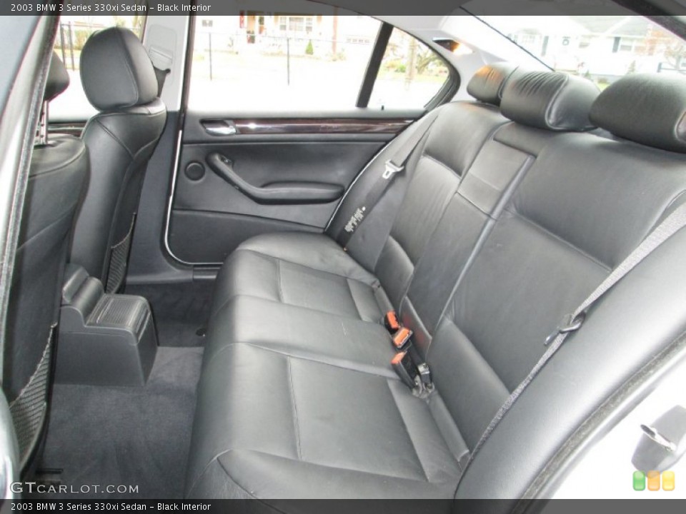 Black Interior Rear Seat for the 2003 BMW 3 Series 330xi Sedan #75030551