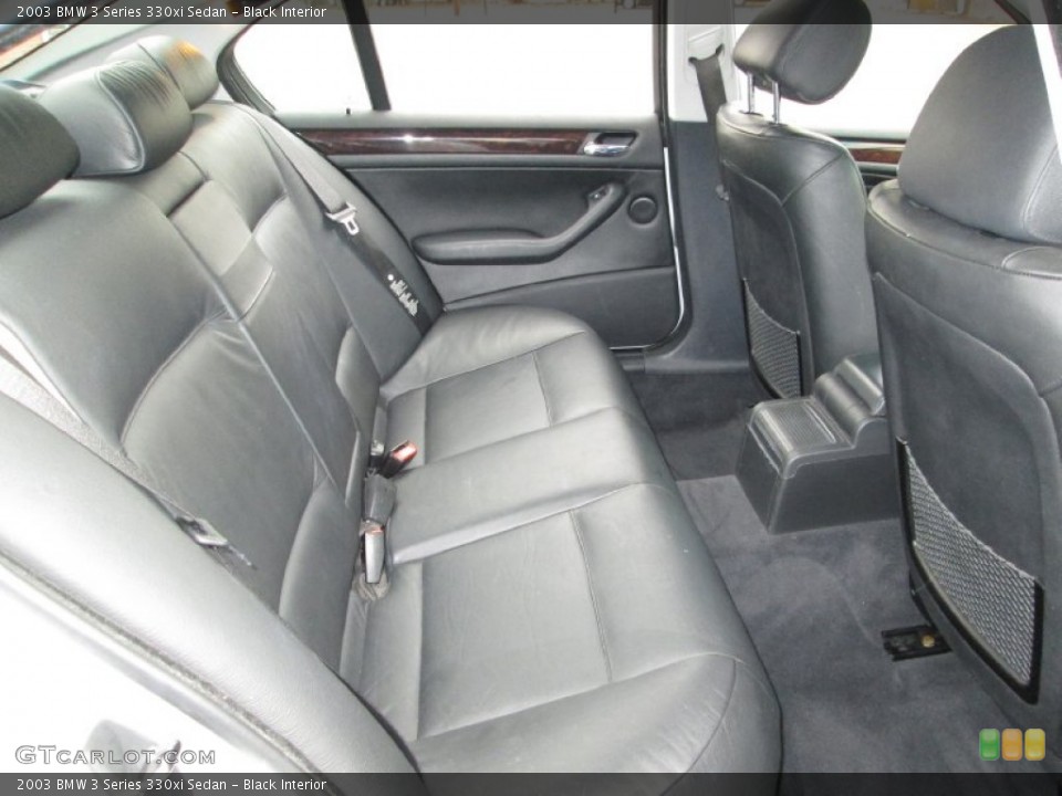 Black Interior Rear Seat for the 2003 BMW 3 Series 330xi Sedan #75030572