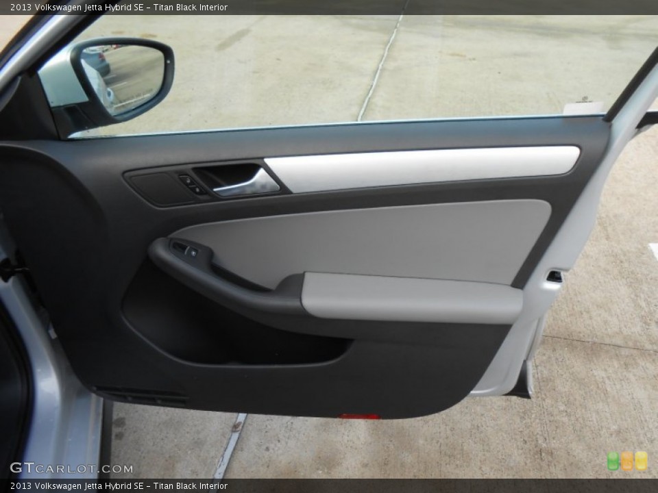 Titan Black Interior Door Panel for the 2013 Volkswagen Jetta Hybrid SE #75042172