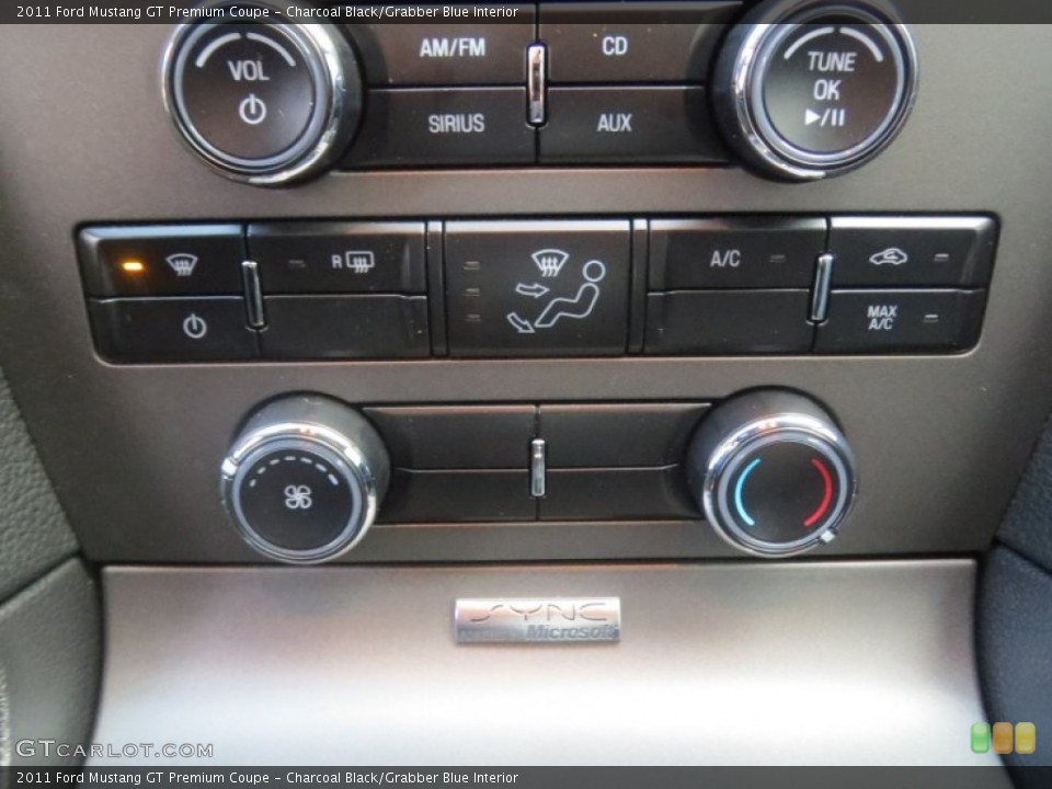 Charcoal Black/Grabber Blue Interior Controls for the 2011 Ford Mustang GT Premium Coupe #75047774