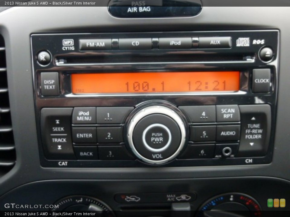 Black/Silver Trim Interior Controls for the 2013 Nissan Juke S AWD #75051233