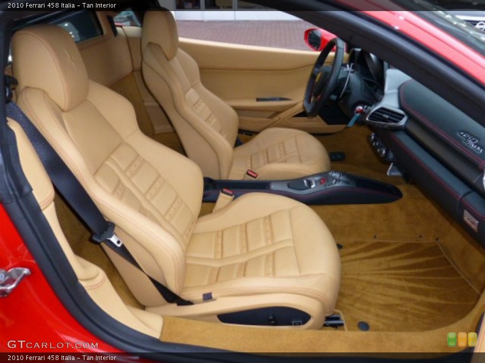 Tan Interior Photo for the 2010 Ferrari 458 Italia #75065345