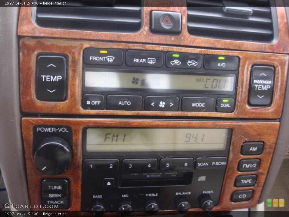Beige Interior Controls for the 1997 Lexus LS 400 #75099873