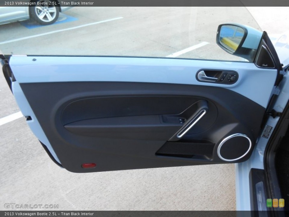 Titan Black Interior Door Panel for the 2013 Volkswagen Beetle 2.5L #75104406