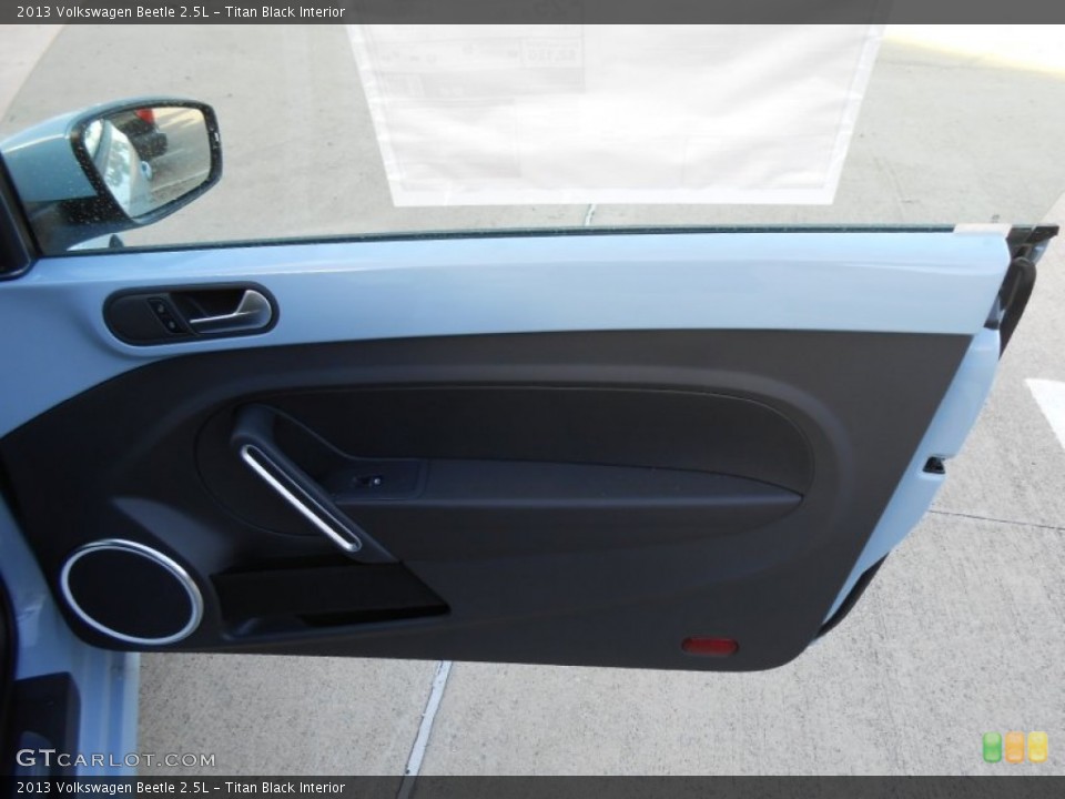 Titan Black Interior Door Panel for the 2013 Volkswagen Beetle 2.5L #75104448