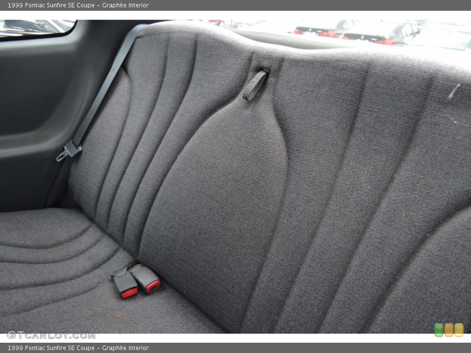Graphite Interior Rear Seat for the 1999 Pontiac Sunfire SE Coupe #75107102