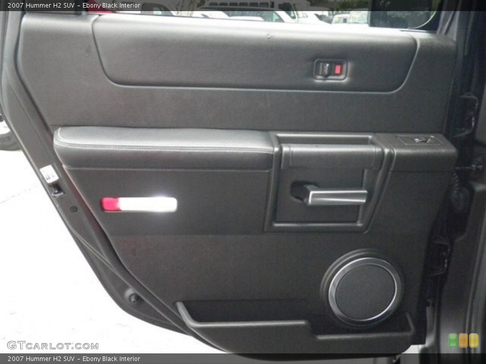 Ebony Black Interior Door Panel for the 2007 Hummer H2 SUV #75108768