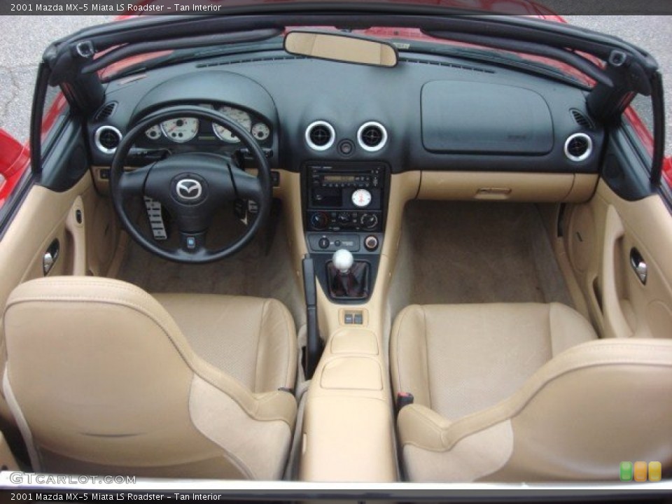 Tan Interior Dashboard for the 2001 Mazda MX-5 Miata LS Roadster #75116430