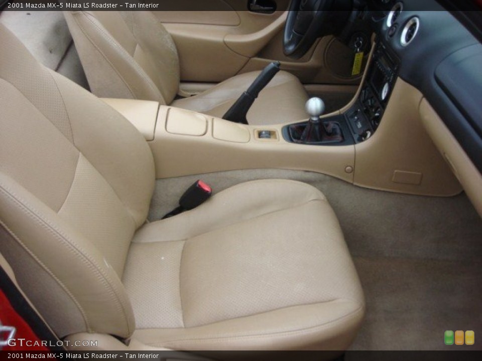 Tan Interior Front Seat for the 2001 Mazda MX-5 Miata LS Roadster #75116445