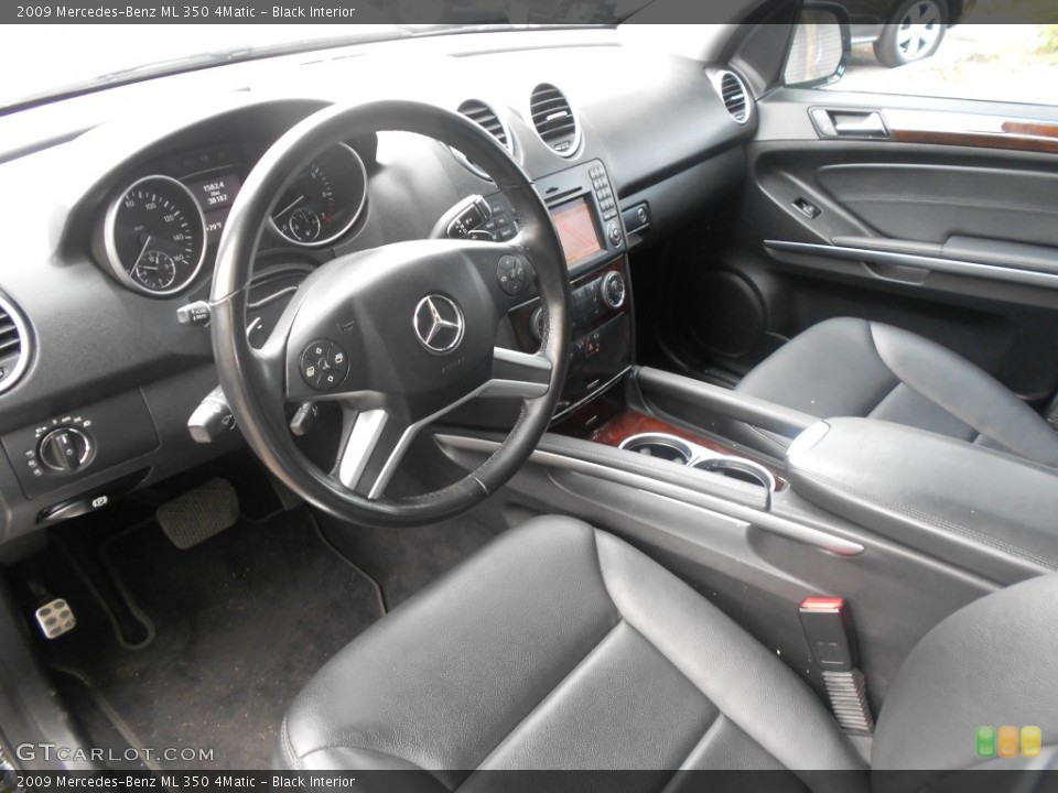 Black Interior Photo for the 2009 Mercedes-Benz ML 350 4Matic #75117899