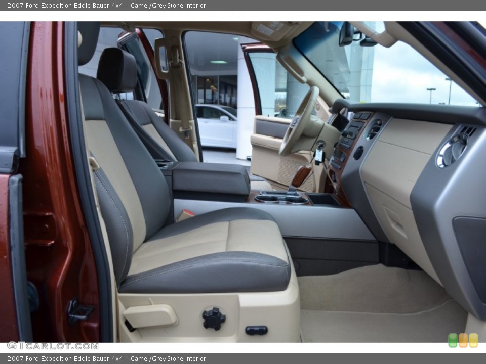 Camel/Grey Stone Interior Photo for the 2007 Ford Expedition Eddie Bauer 4x4 #75192335
