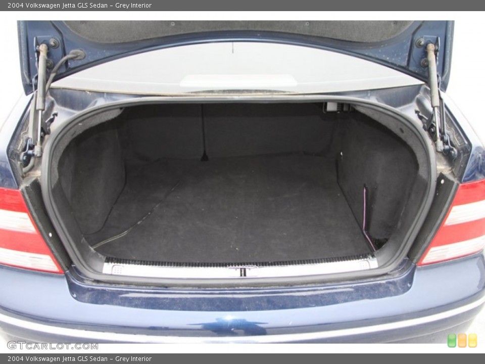 Grey Interior Trunk for the 2004 Volkswagen Jetta GLS Sedan #75206834