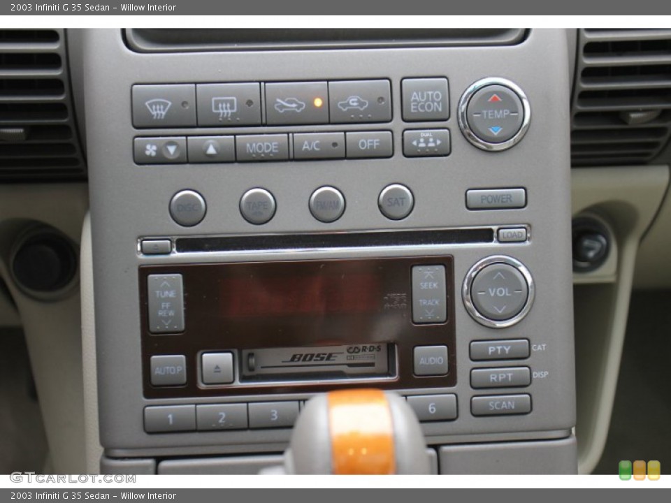 Willow Interior Controls for the 2003 Infiniti G 35 Sedan #75214456