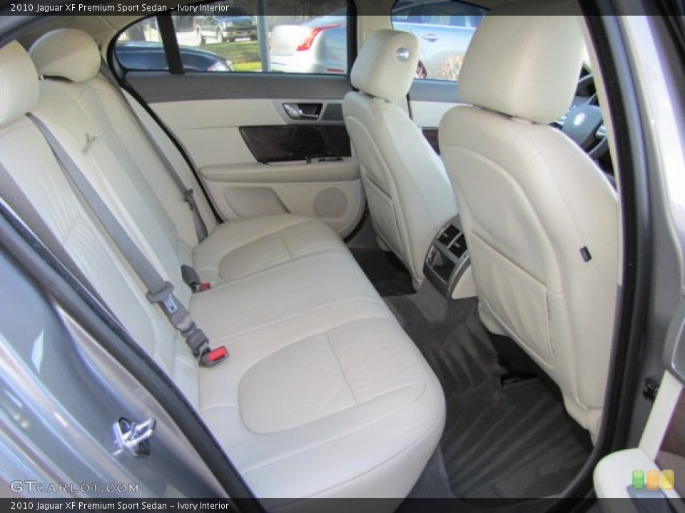 Ivory Interior Rear Seat for the 2010 Jaguar XF Premium Sport Sedan #75230082