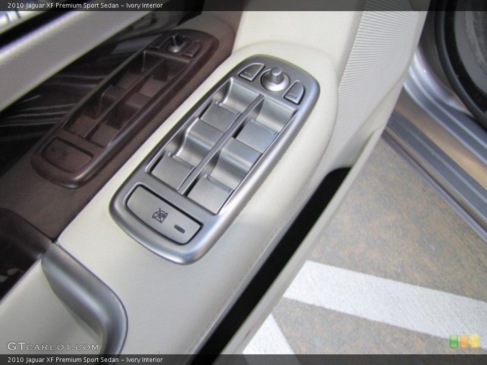 Ivory Interior Controls for the 2010 Jaguar XF Premium Sport Sedan #75230700