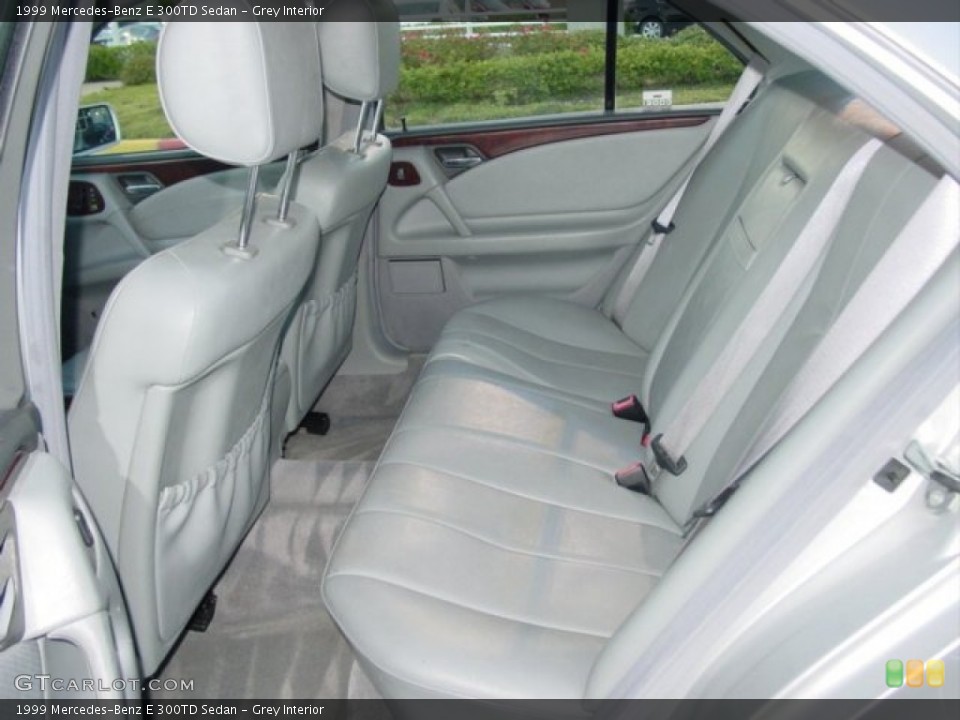 Grey Interior Rear Seat for the 1999 Mercedes-Benz E 300TD Sedan #75231776