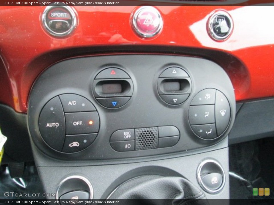 Sport Tessuto Nero/Nero (Black/Black) Interior Controls for the 2012 Fiat 500 Sport #75232785