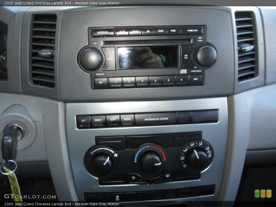 Medium Slate Gray Interior Controls for the 2005 Jeep Grand Cherokee Laredo 4x4 #75234877