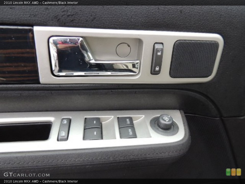 Cashmere/Black Interior Controls for the 2010 Lincoln MKX AWD #75245165