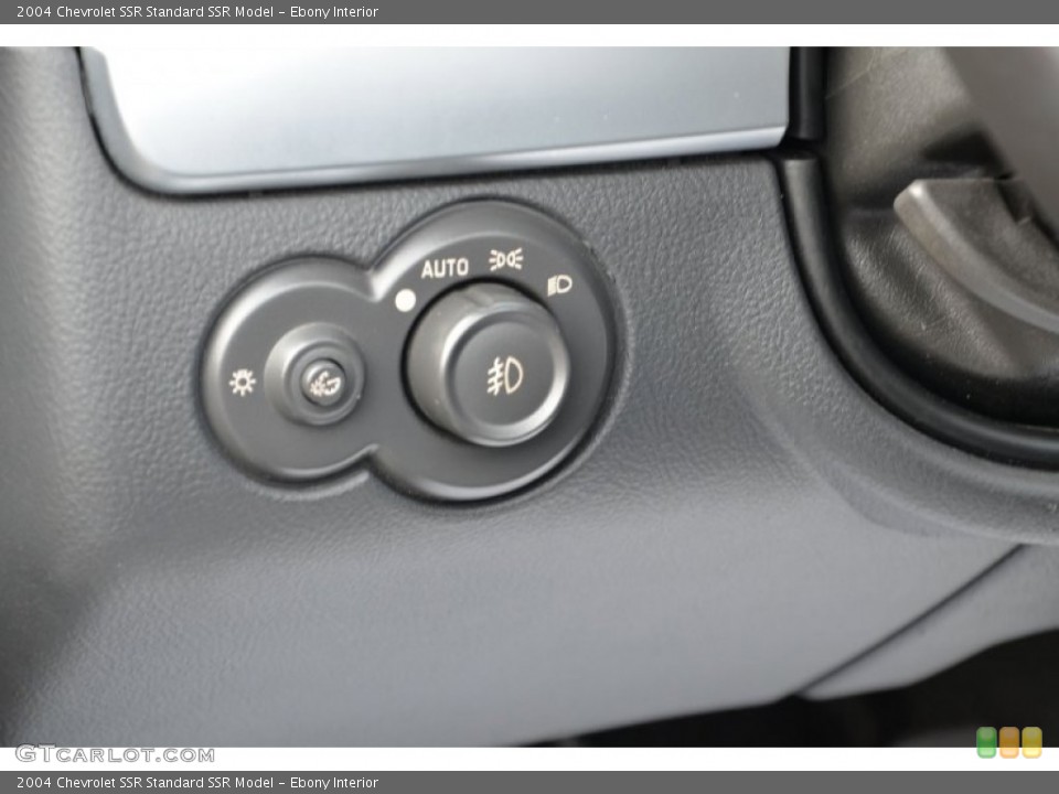 Ebony Interior Controls for the 2004 Chevrolet SSR  #75253120