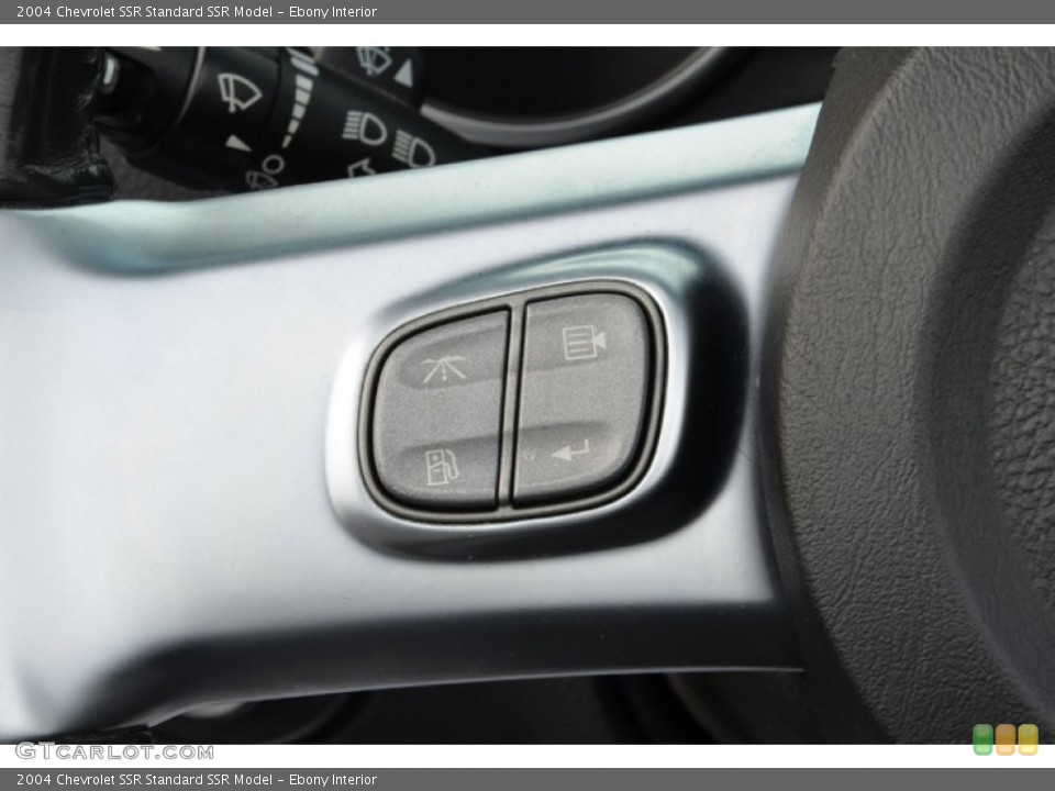 Ebony Interior Controls for the 2004 Chevrolet SSR  #75253131