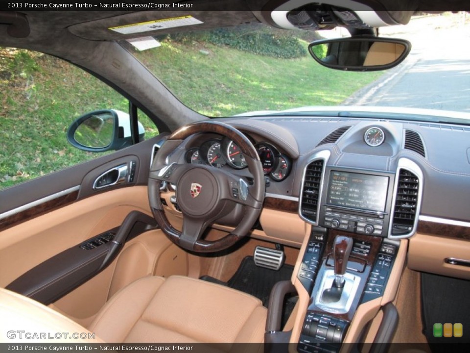 Natural Espresso/Cognac Interior Photo for the 2013 Porsche Cayenne Turbo #75260877