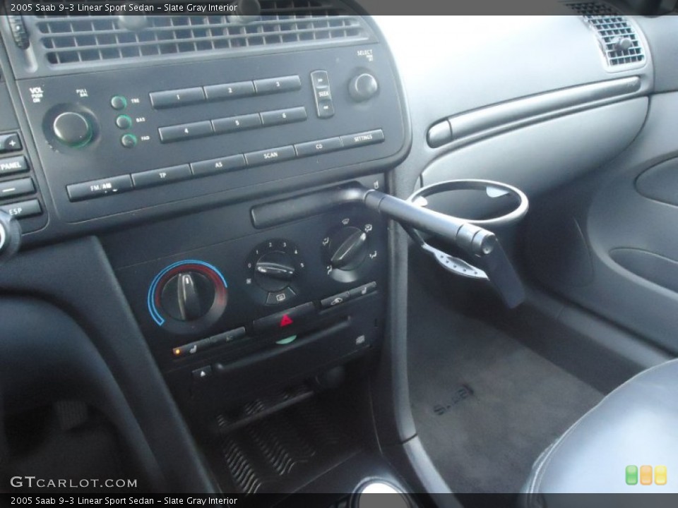 Slate Gray Interior Controls for the 2005 Saab 9-3 Linear Sport Sedan #75262161