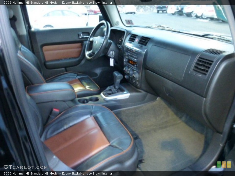 Ebony Black/Morroco Brown Interior Photo for the 2006 Hummer H3  #75266116