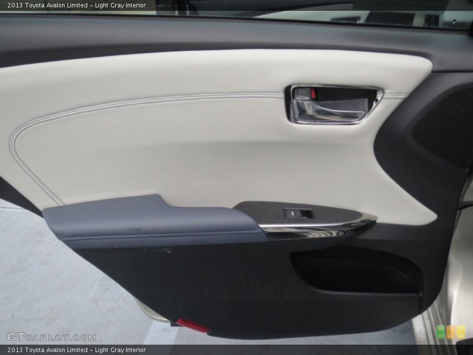 Light Gray Interior Door Panel for the 2013 Toyota Avalon Limited #75274683