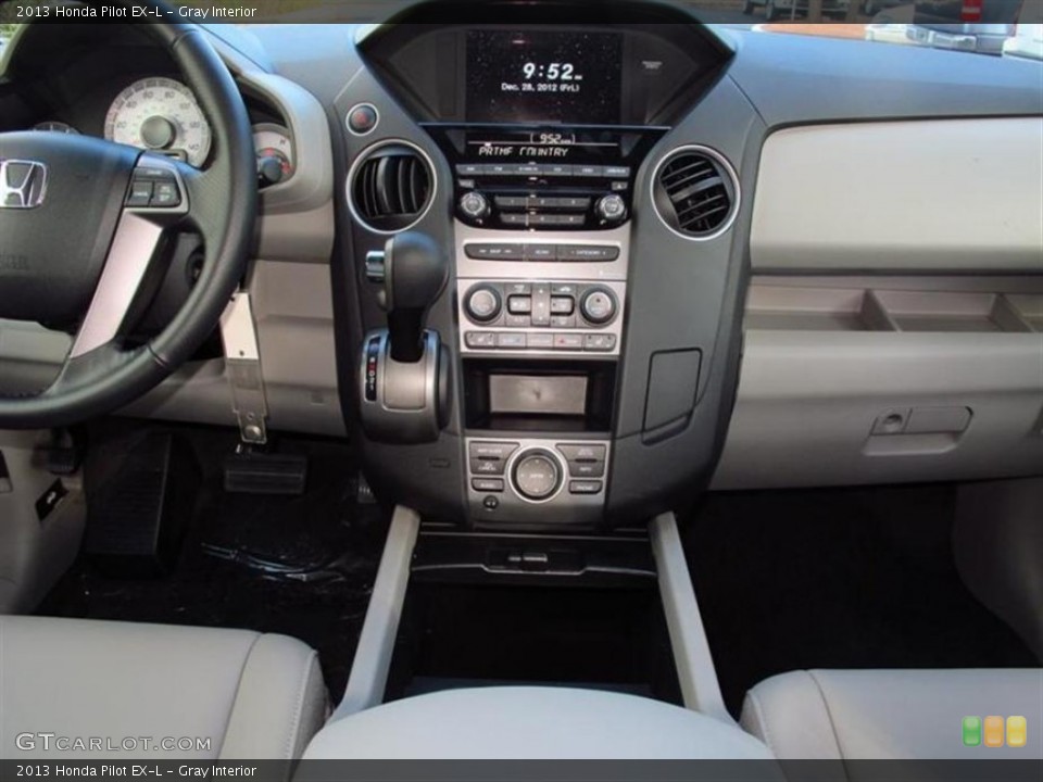Gray Interior Controls for the 2013 Honda Pilot EX-L #75303703