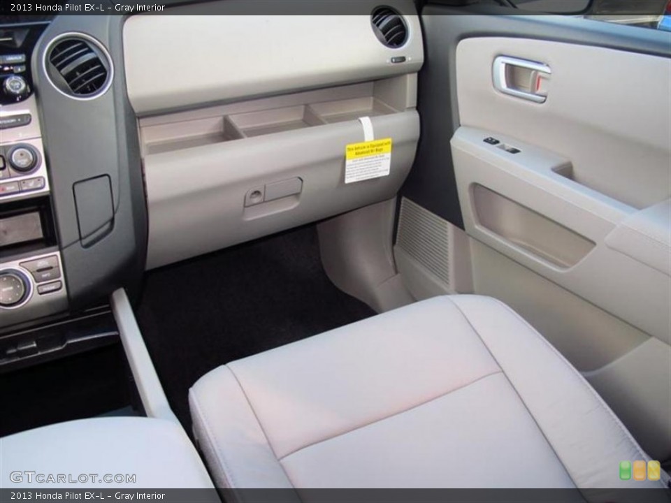 Gray Interior Dashboard for the 2013 Honda Pilot EX-L #75303724