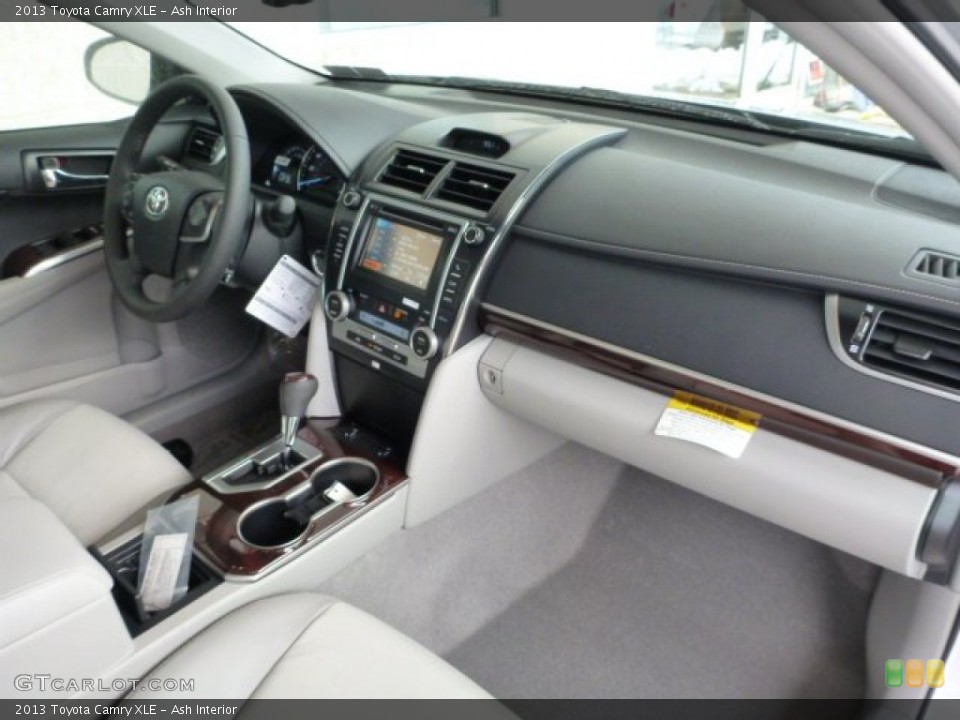 Ash Interior Dashboard for the 2013 Toyota Camry XLE #75308089
